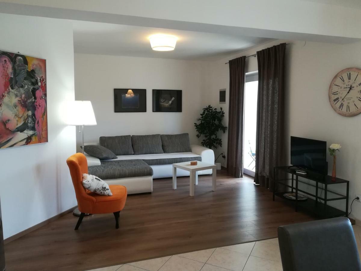 Apartman Tara&Iva Vrsar Exterior photo